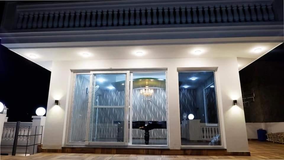Greystone Villa, Swiming Pool , Bbq , Big Garden, Pool Table, Party Speaker, Bathtub, Kitchen, 15Mins To Golden Temple Amritsar Buitenkant foto