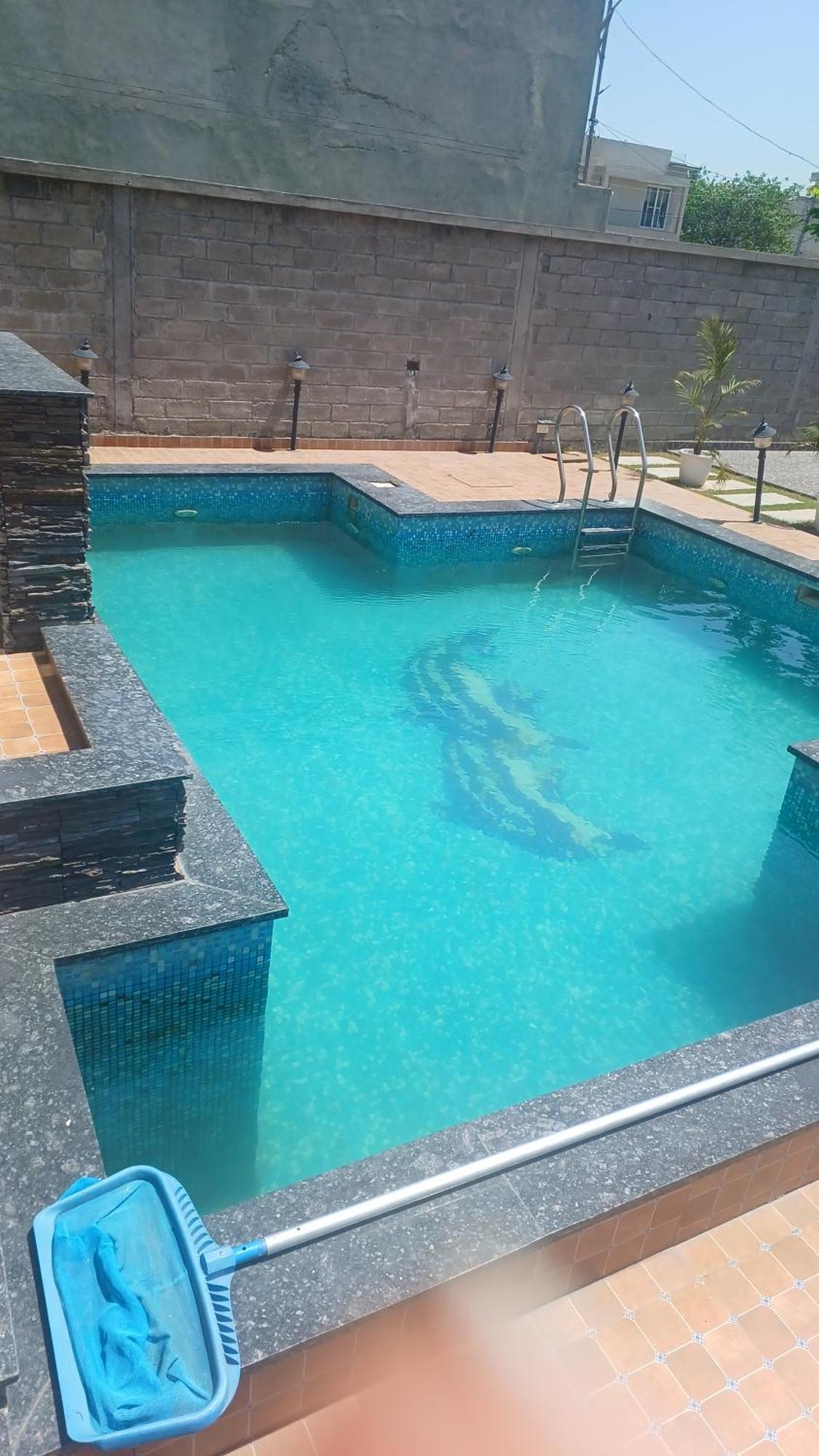 Greystone Villa, Swiming Pool , Bbq , Big Garden, Pool Table, Party Speaker, Bathtub, Kitchen, 15Mins To Golden Temple Amritsar Buitenkant foto